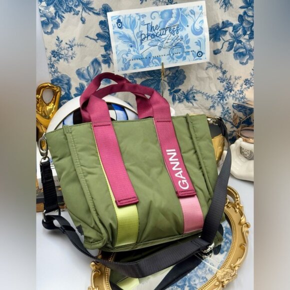 🆕 GANNI 🧿 NWT Small Recycled Tech Tote Bag Crossbody, Kalamata & Burgundy Pink - Picture 11 of 12